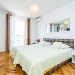 Gostinjska kuća Jele 3*