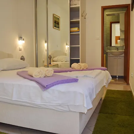 Jele Guest house 3*