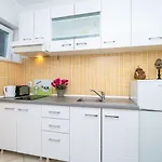 Jele Гостевой дом 3*